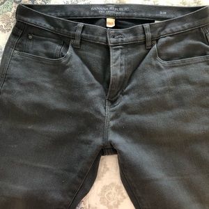 Banana Republic Traveler slim pant